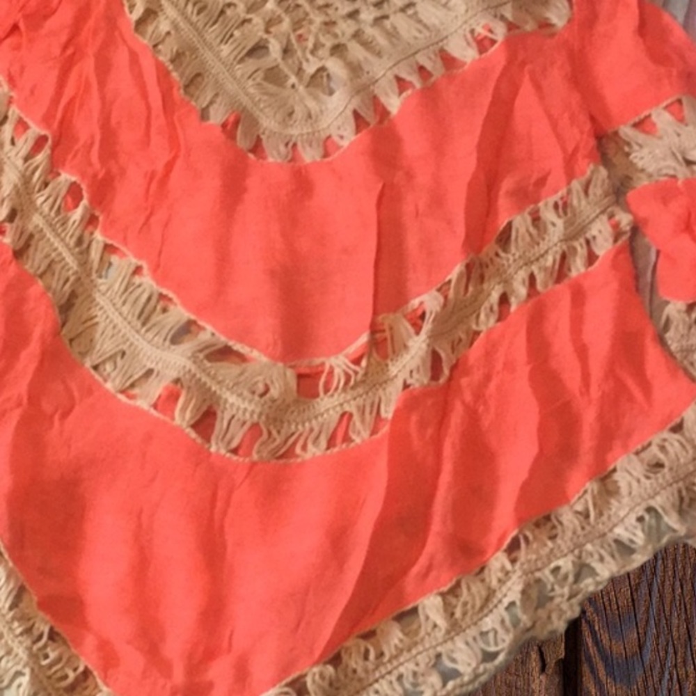 ❌DONATED❌Coral Mango Soft Crochet V-neck Symmetrical Top - Picture 6 of 10